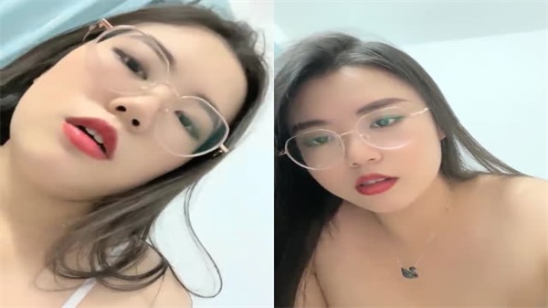 肉丝高跟巨乳肥臀眼镜妹淫语挑逗,道具互动玩弄蜜穴高潮喷水狂潮